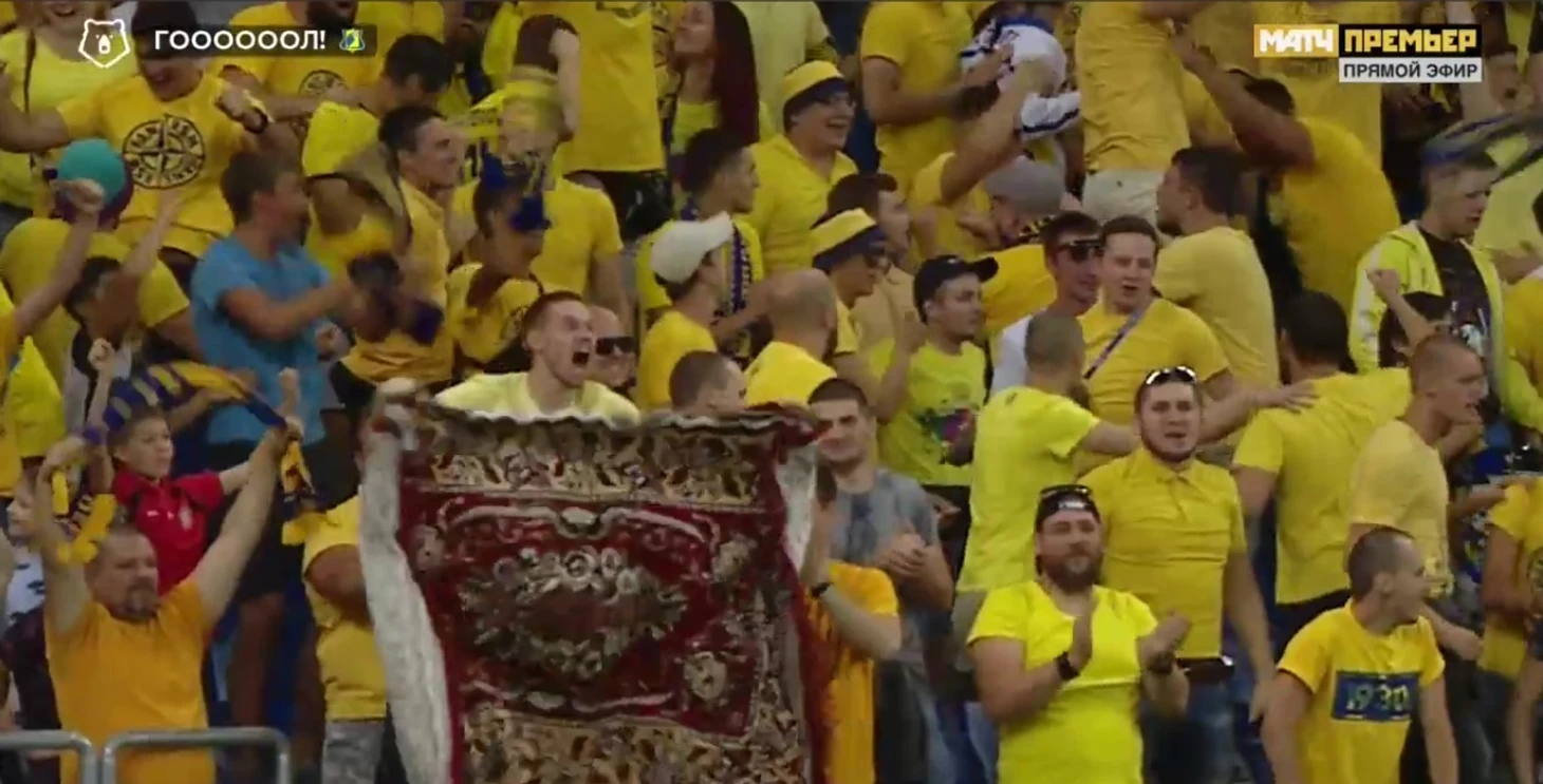 Ковер на фан-секторе &quout;Ростова&quout;