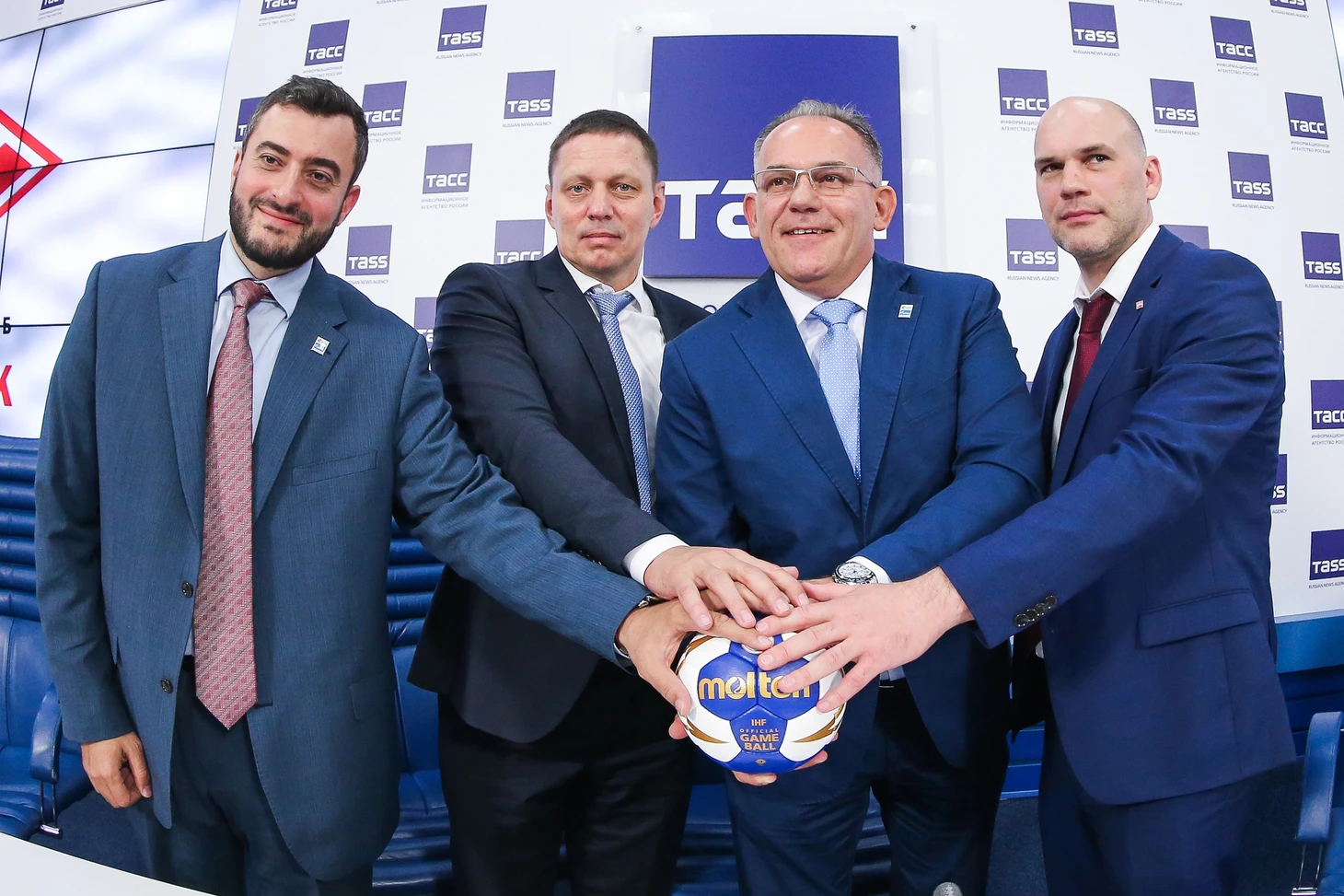 СЕХА-лига. Борис Сапожников: "В решении заменить "Вардар" на "Загреб" нет никакой теории заговора", изображение №7