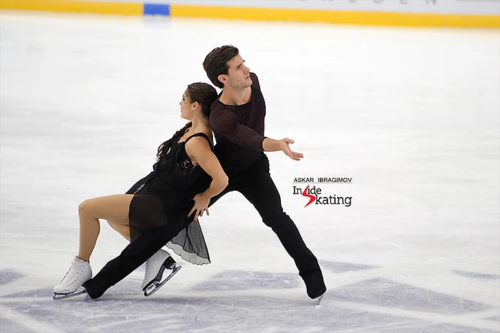 1-Laurence-Fournier-Beaudry-and-Nikolaj-Sorensen-FD-2016-Finlandia-Trophy