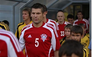 Украинец Бадло – легенда казахстанского футбола. Установил рекорд для легионеров, забивал через себя, играл с «Динамо» в ЛЕ