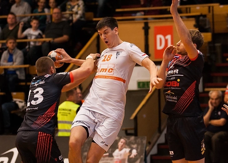 Лев Воронин: "Вопрос о допуске второй команды в Лигу чемпионов решался в острой конкуренции", изображение №6