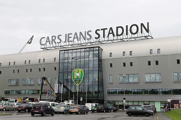 Cars Jeans Stadion