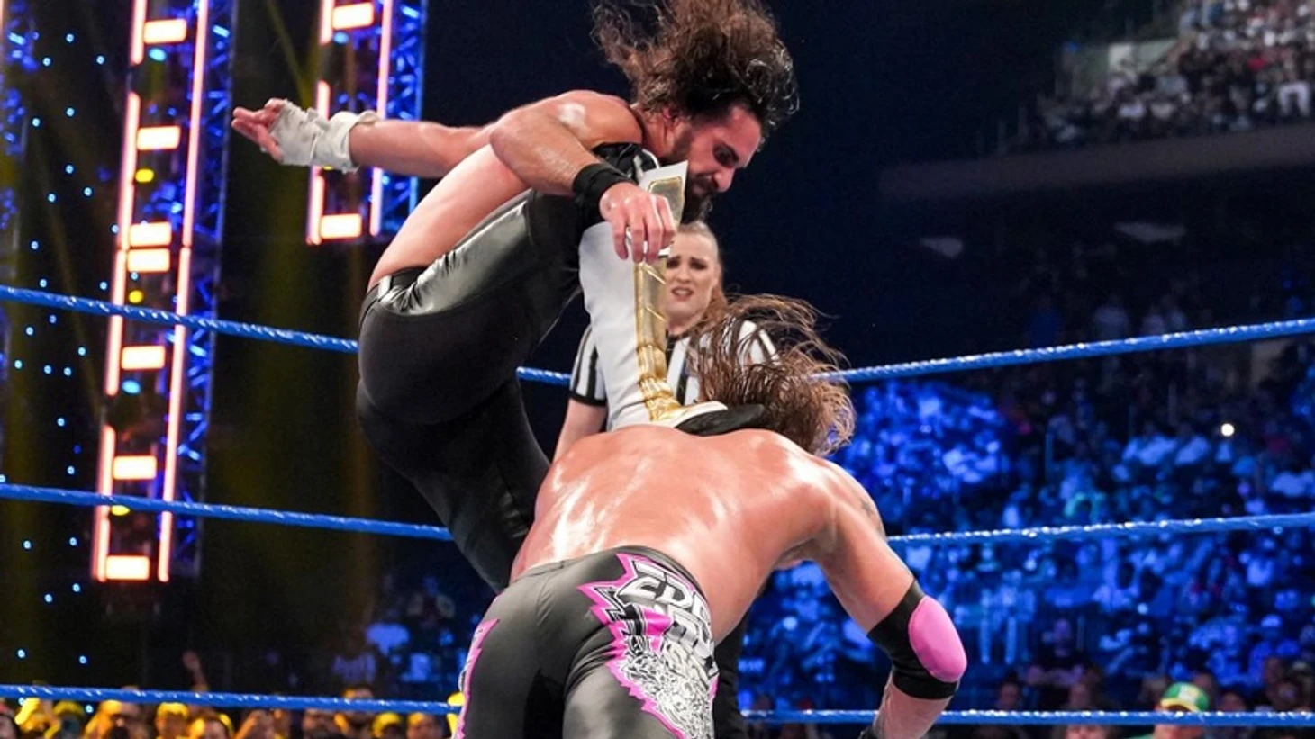 Обзор WWE Friday Night SmackDown 10.09.2021, изображение №13