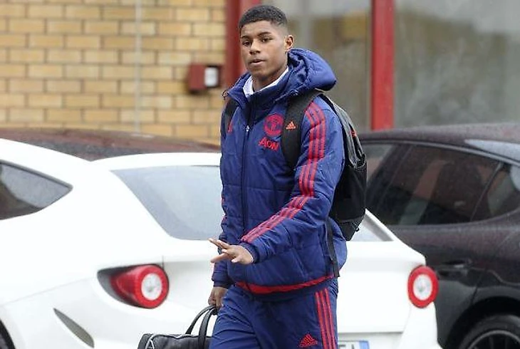 Рэшфорд у школы