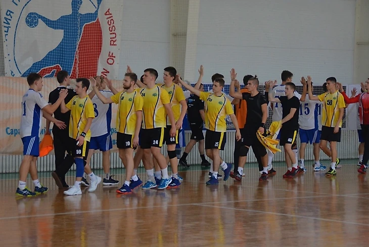Молодежное первенство России. Тесно и жарко. Дальше — "Север" против "Юга", изображение №5
