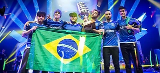 Варианты игрового перестроения для SK Gaming после замены