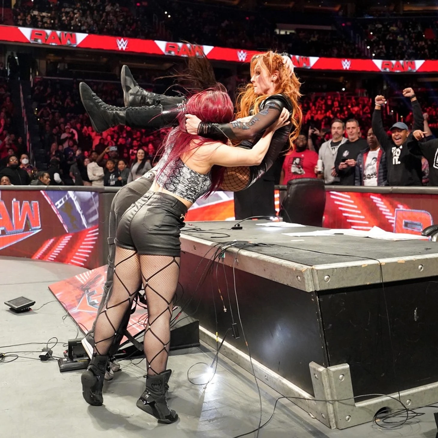 Обзор WWE Monday Night RAW 05.12.2022, изображение №34