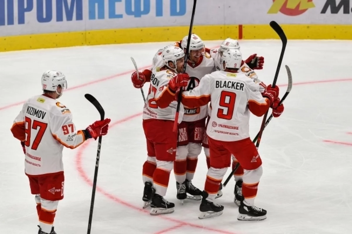 Фотография поста в ленте КХЛ: шансы «Автомобилиста» и «Авангарда» на победу в матче регулярного чемпионата