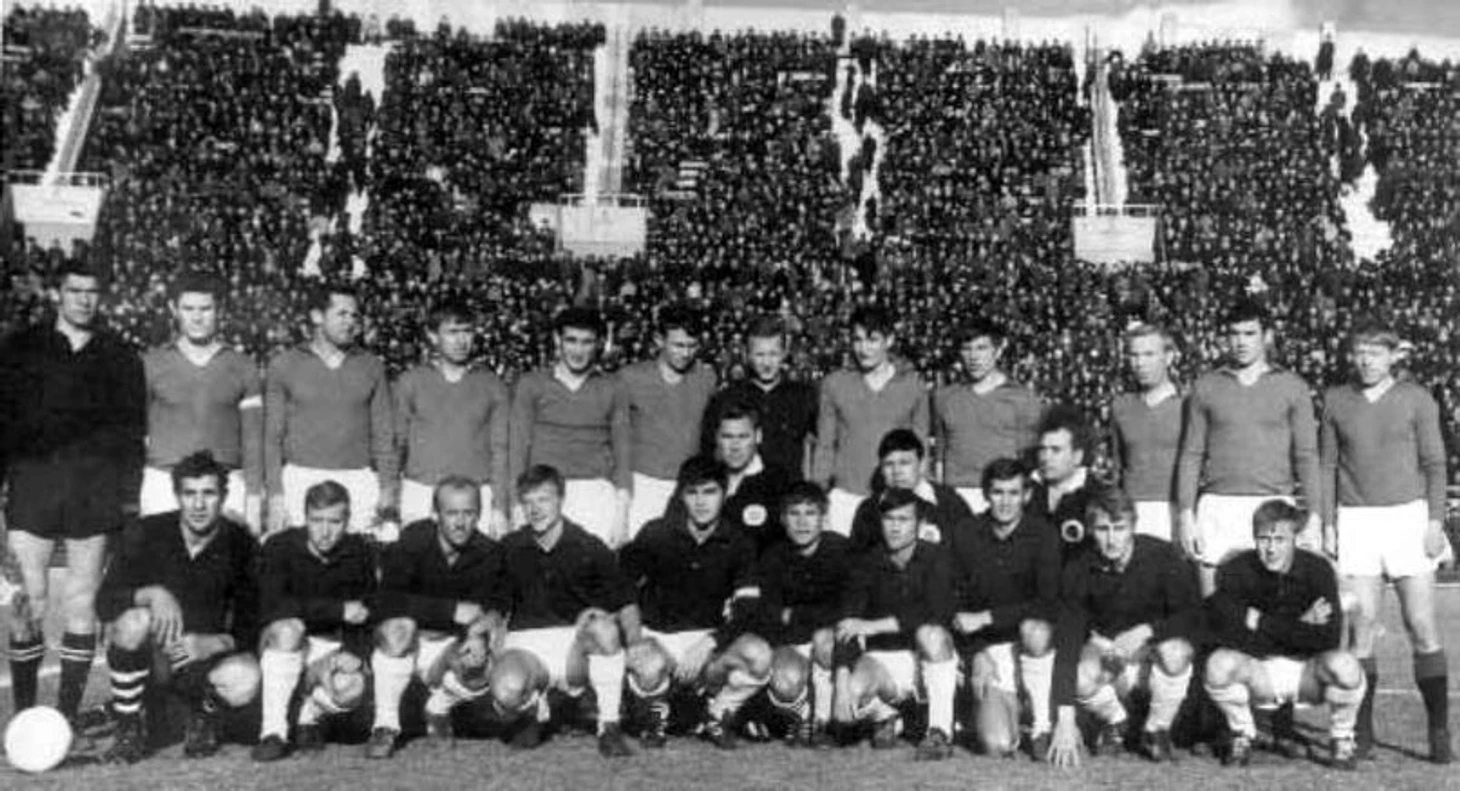 автомобилист красноярск цска 1971