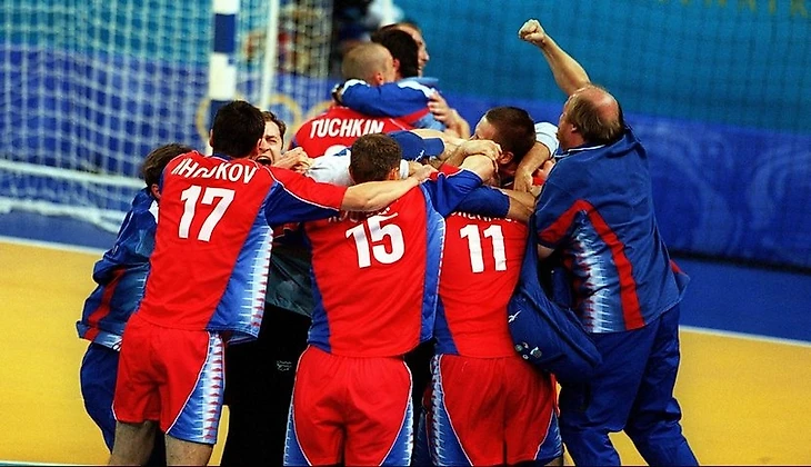 Олимпийский траверс. Сидней-2000. Лев Воронин: "Подойди к нам кто посторонний, он сгорел бы дотла", изображение №6