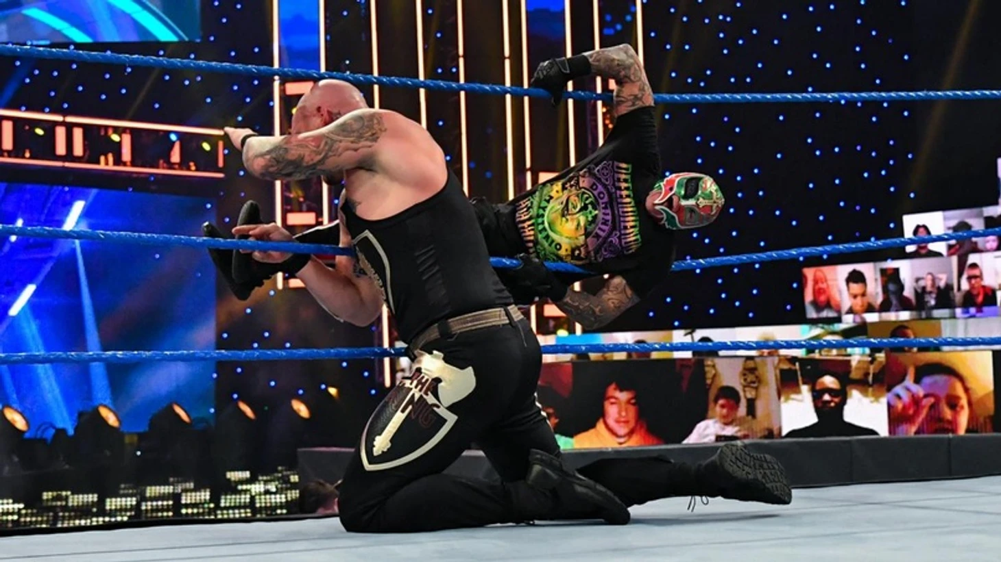 Обзор WWE Friday Night Smackdown 06.11.2020, изображение №7