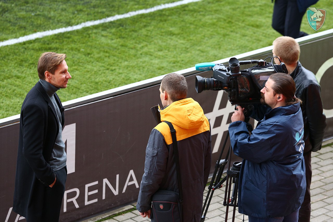 «Не знаю, можно ли сделать в России футбольный клуб, который окупится». Интервью проекту «Никому не нужный футбол»