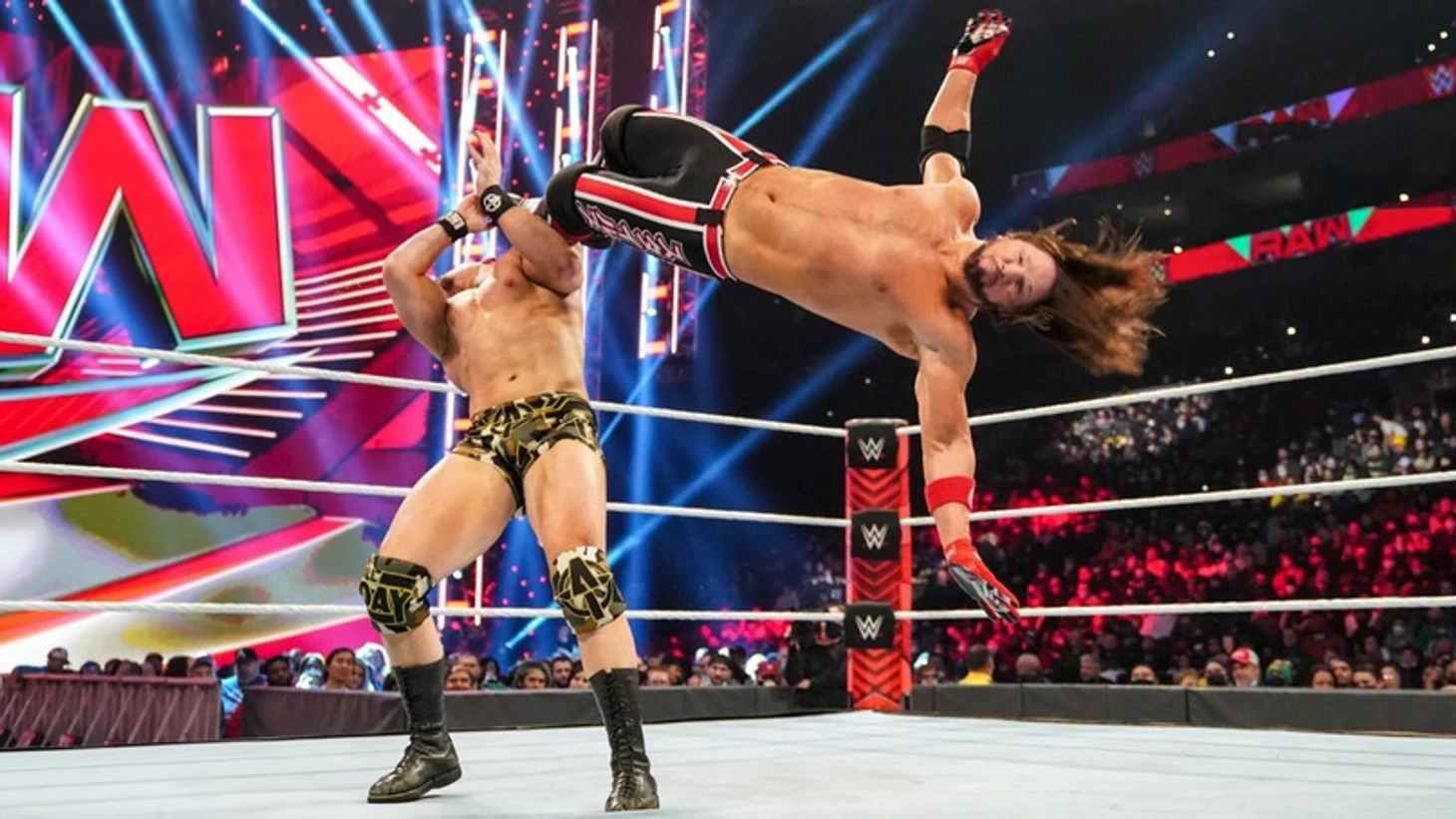 Обзор WWE Monday Night RAW 10.01.2022, изображение №21