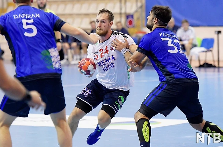 Эхо "недели сборных". Лотерея "18 из 32", три команды на карантине, пять — с четырьмя очками, изображение №3