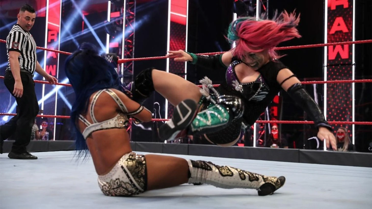 Обзор WWE Monday Night RAW 29.06.2020, изображение №21