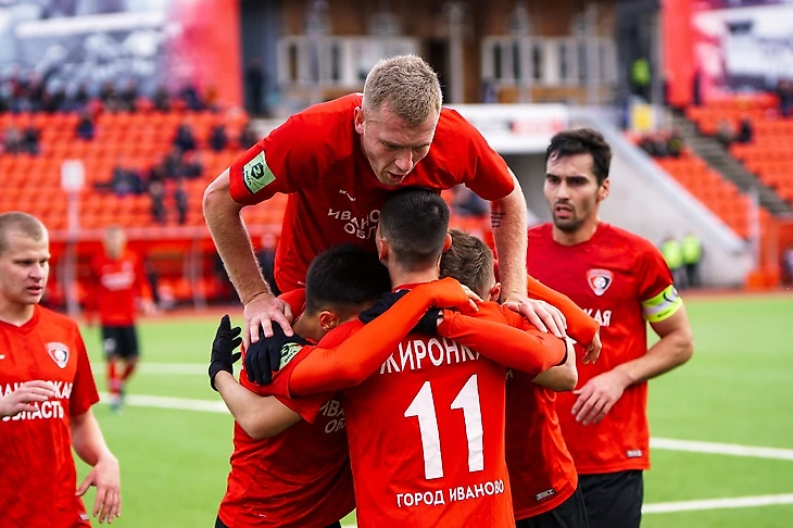 Александр Теняев