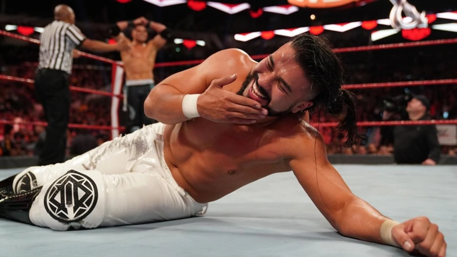 Обзор Monday Night RAW 28.01.2020, изображение №10