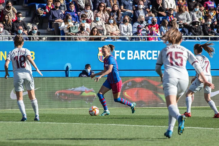 Caroline Graham Hansen of FC Barcelona in action during the Primera Iberdrola match between FC Barcelona Femeni and SD Eibar Femenino at Estadi Johan...