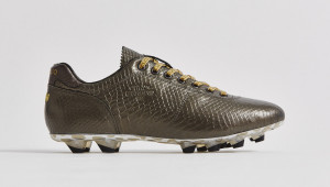 kickster_ru_pantofola_croc_python_01