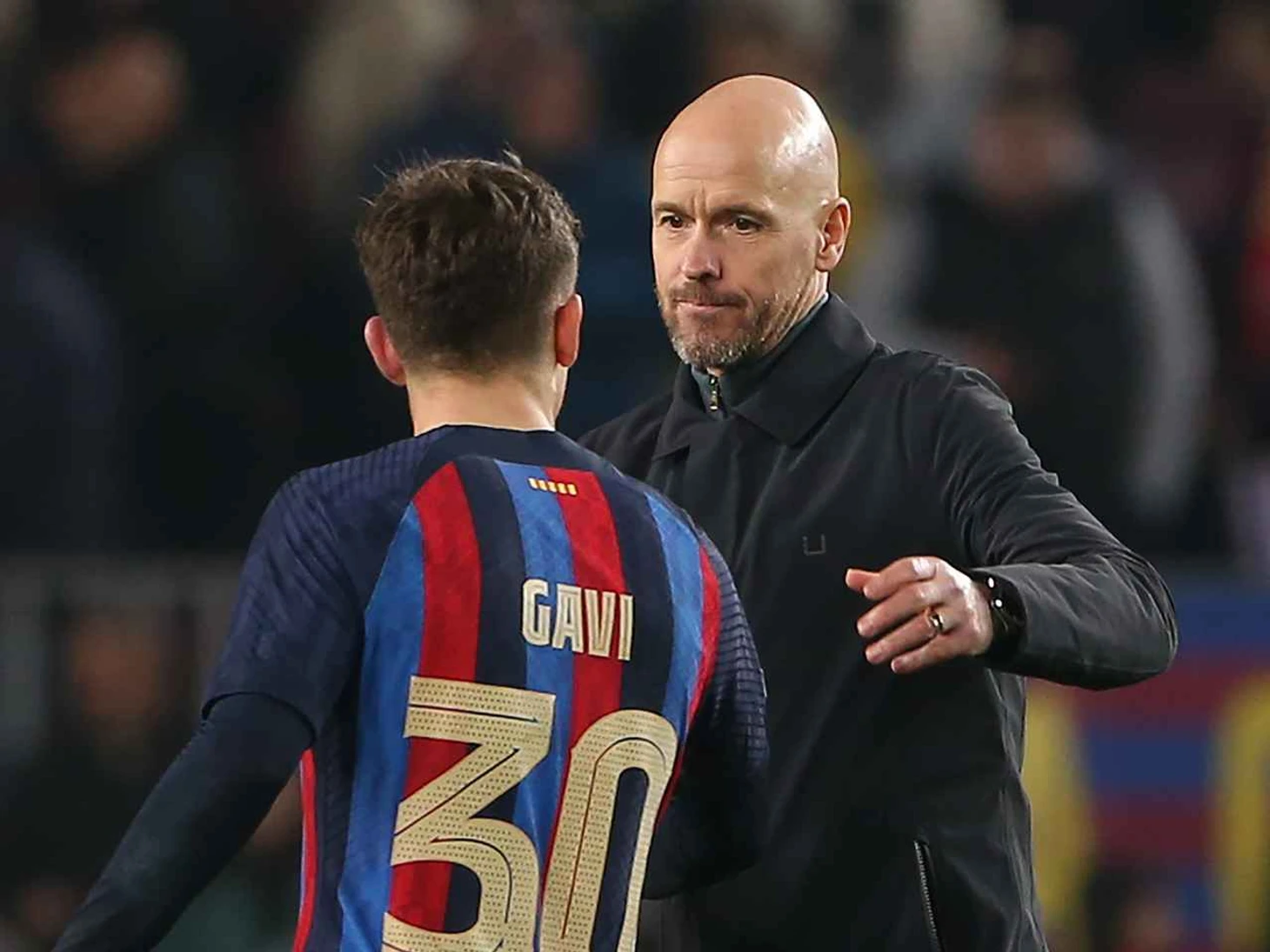 Erik ten Hag analiza un partido de alto nivel en Camp Nou | Web oficial del Manchester United