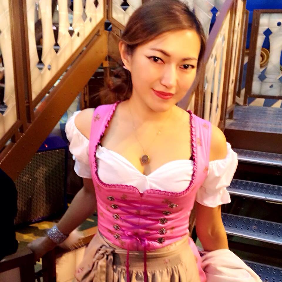 Самый красивый президент клуба в КХЛ