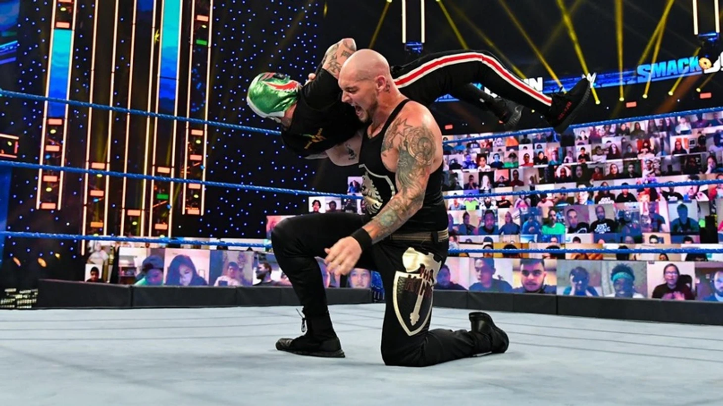 Обзор WWE Friday Night Smackdown 06.11.2020, изображение №6