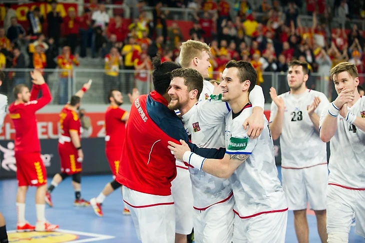 ЧЕ-2022. Чехи на пути в Москву. К чему приведет охота на ведьм? Чего ждать от Растислава Тртика?, изображение №1