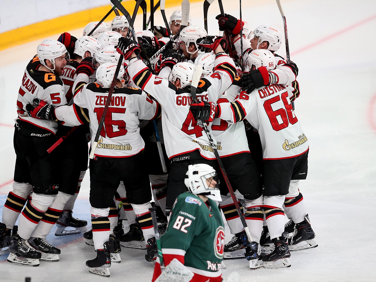 «Авангард» – в финале Кубка Гагарина! Выиграл 7-й матч с «Ак Барсом» в овертайме (и вновь в гостях!)