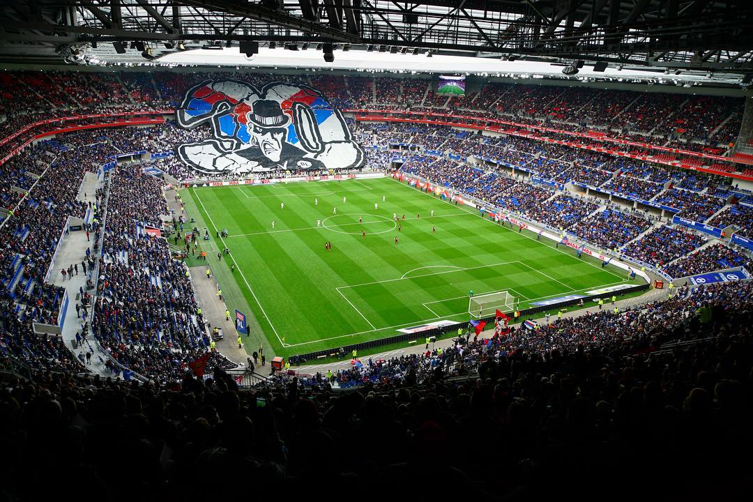 Топ стадионы по посещаемости в Европе. Самый посещаемый матч