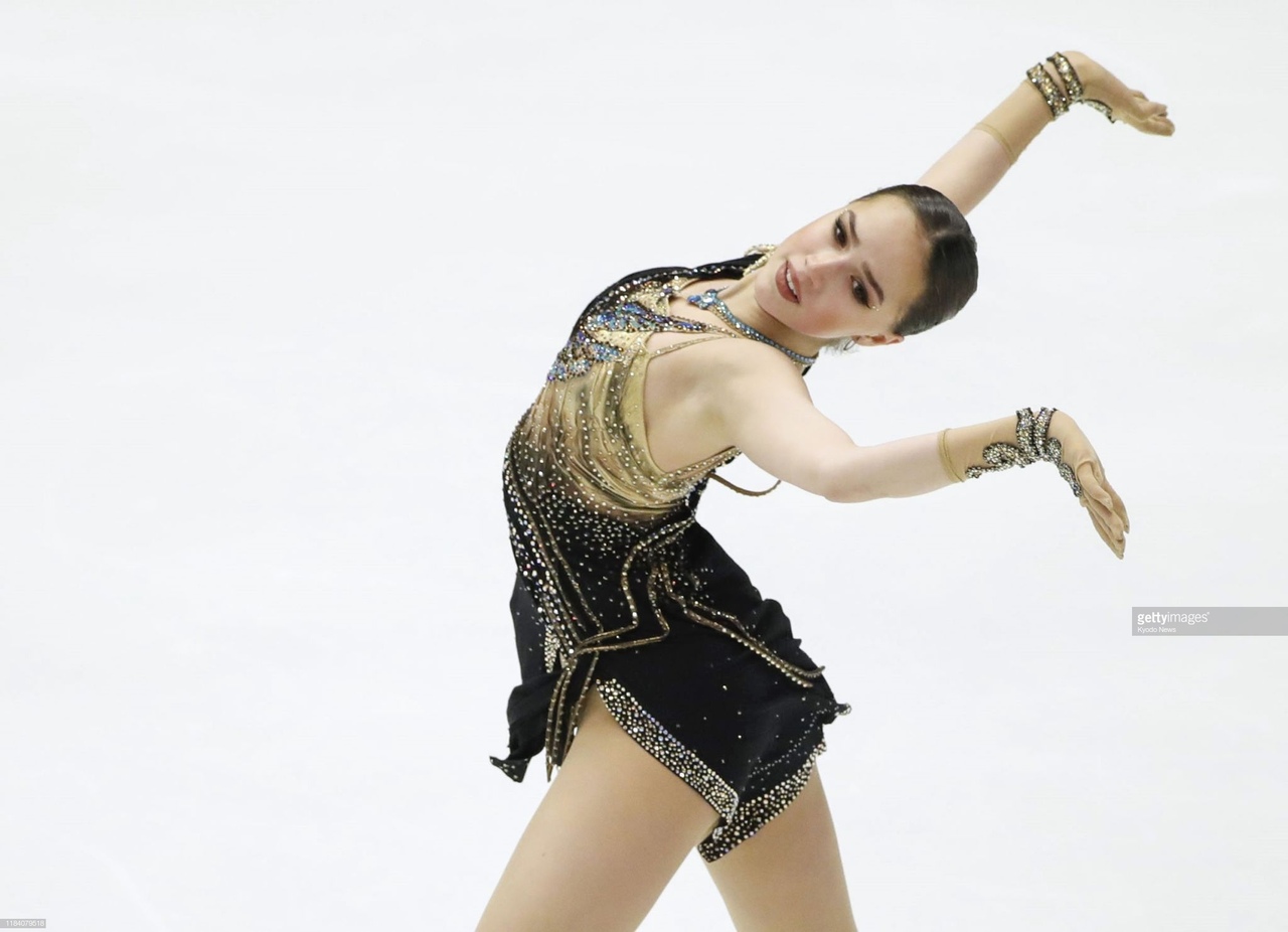 Олимпийская чемпионка Алина Загитова на этапе серии Гран-при NHK Trophy 2019!