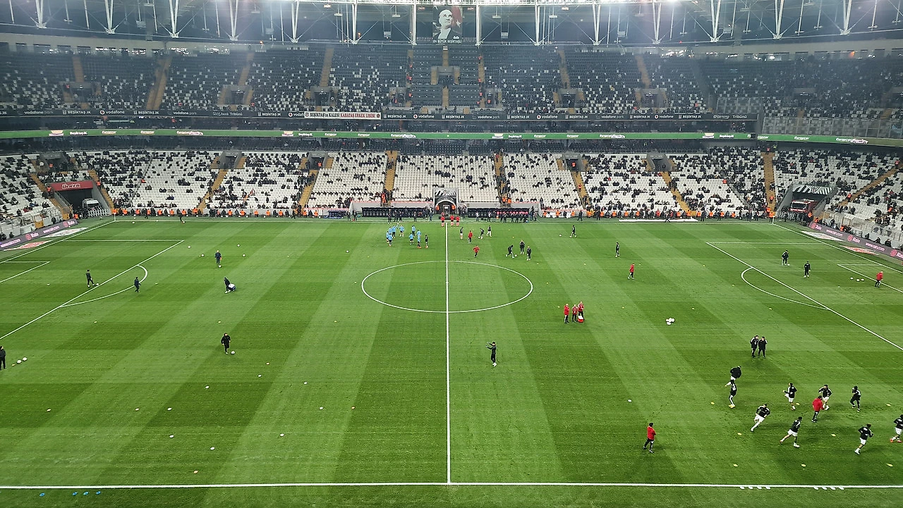 Самый современный стадион Турции: Vodafone Park - Я иду на стадион - Блоги  Sports.ru