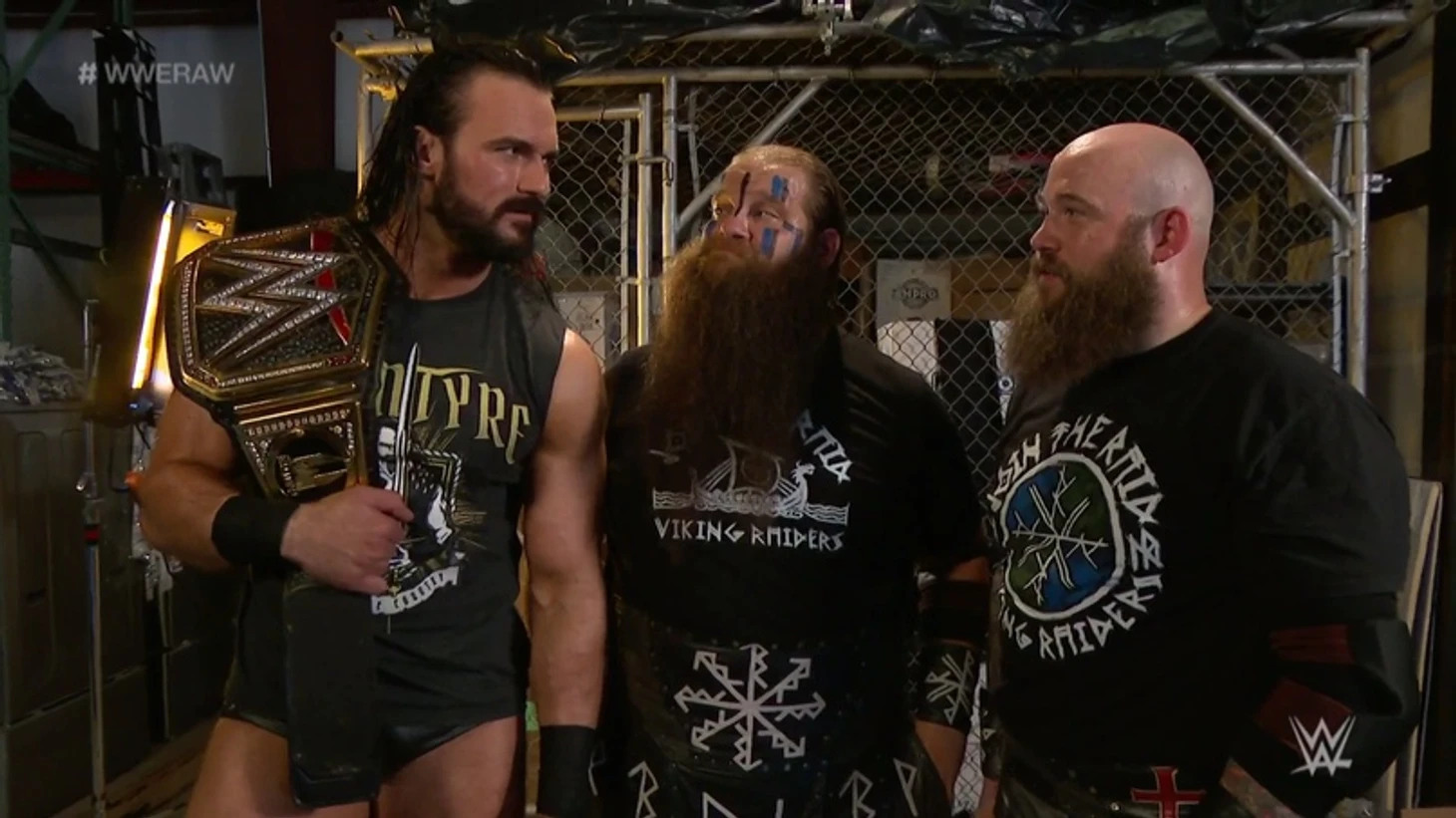 Обзор WWE Monday Night RAW 08.06.2020, изображение №23
