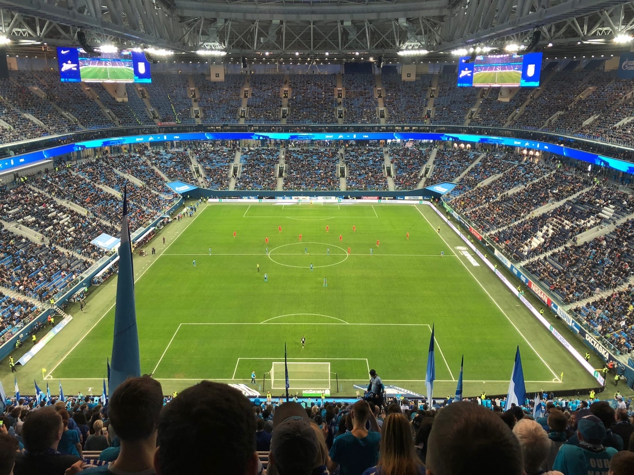 World stadiums. Футбольная аллея 1 Санкт-Петербург. Питерский стадион Зенита.