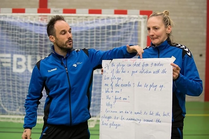 ЧЕ-2019. Екатерина Андрюшина: "До сих пор не верю, что мы это сделали. Но на медаль смотрю — да!", изображение №4