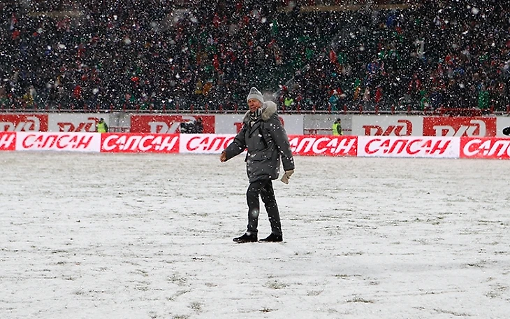 «Задолбали, забейте уже кто-нибудь!» Сходить на российский футбол в минус 10 и не умереть