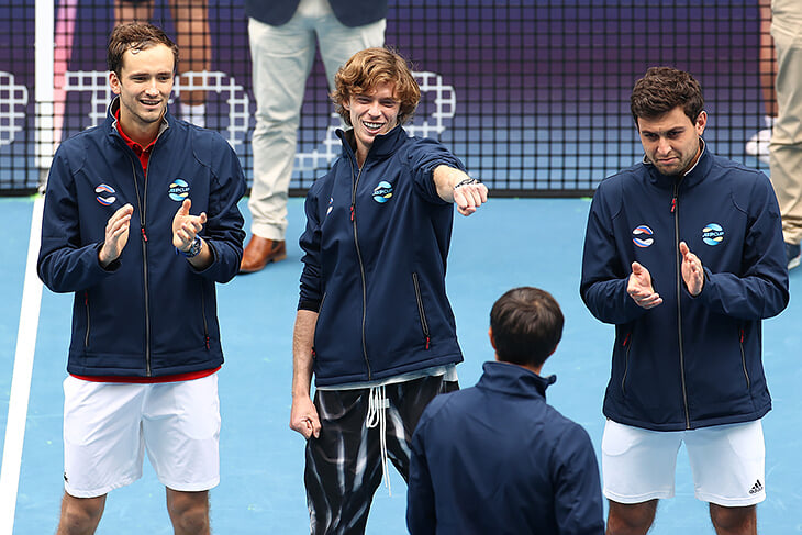 Теннисисты из России проводят исторический Australian Open – сразу трое вышли в 1/4 «Шлема». Это успех системы или везение?