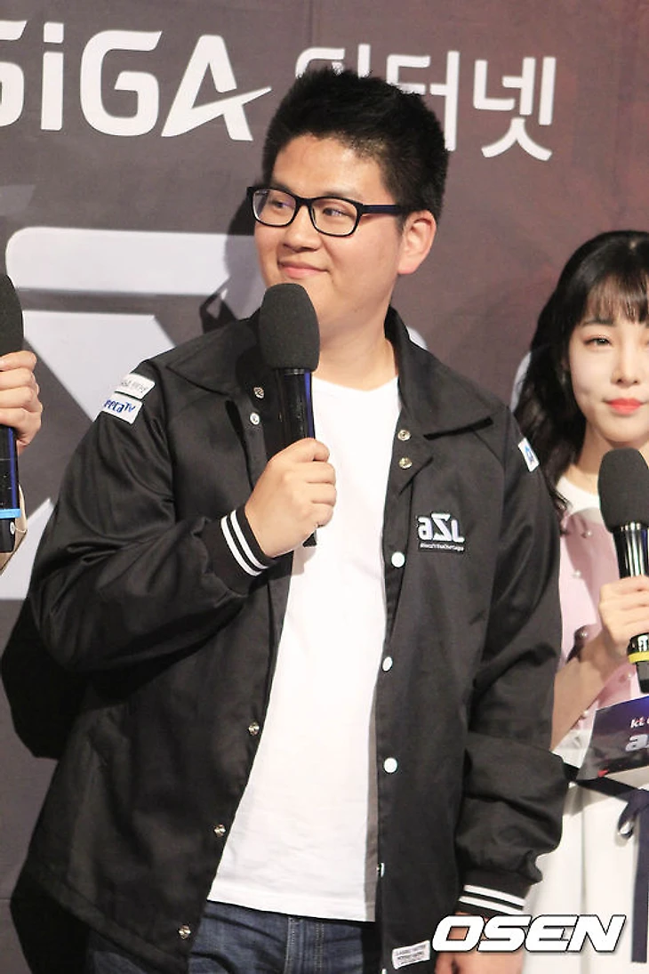 Картинки по запросу 이영한 아들