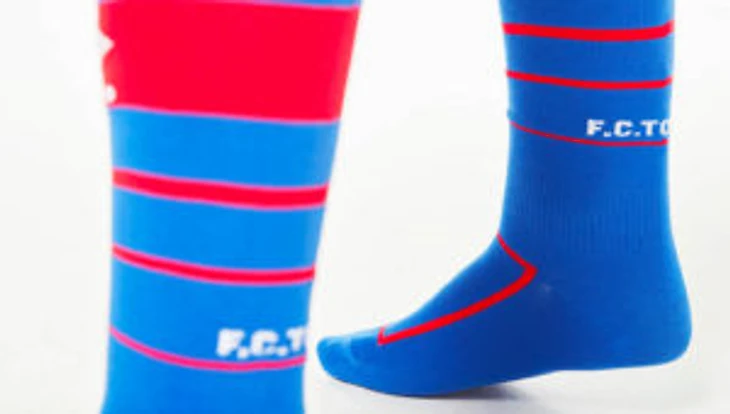 kickster_ru_umbro-fc-tokyo_0000_layer-9