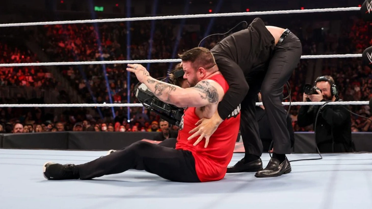 Обзор WWE Monday Night RAW 14.03.2022, изображение №4