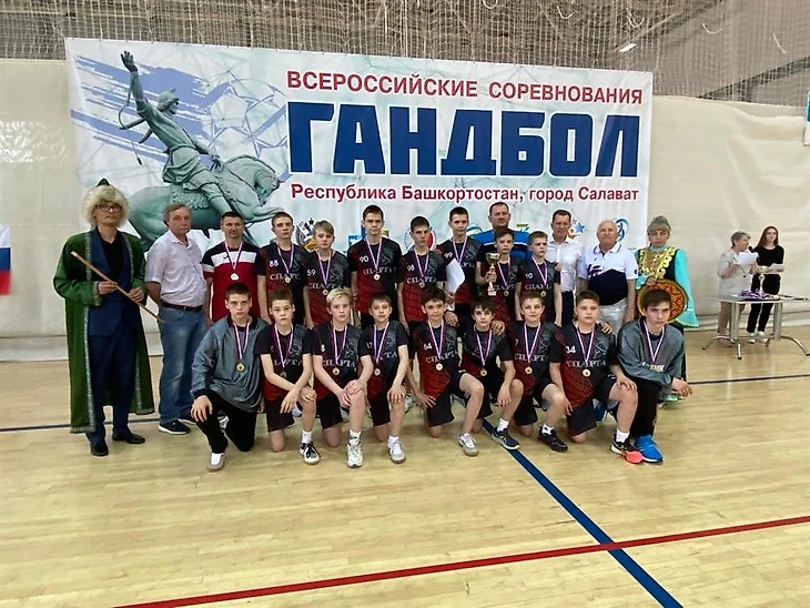 Команда &quout;Динамо-1&quout; (Волгоград) — серебряный призёр первенства