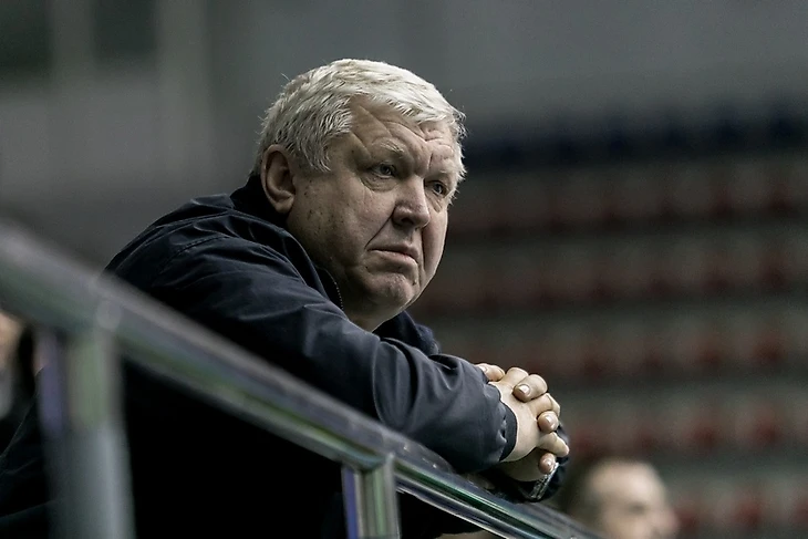 ЧЕ-2020. Евгений Трефилов: "Прыжки исландцев видели? Метр девяносто, а колени на уровне глаз", изображение №1