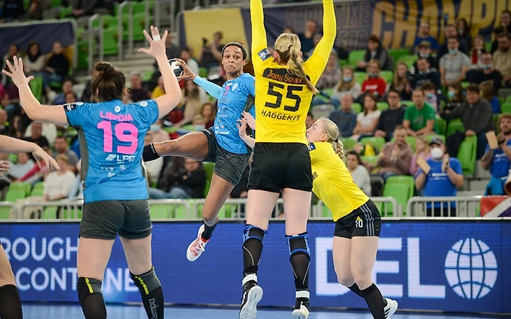 Лига чемпионов. Последний в плей-офф — "Крим". ЦСКА — на "Бухарест". "Ростов" — на "Боруссию" или "Мец", изображение №2