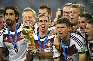 Почему сборная Германии обязана была выиграть этот Кубок Мира.
