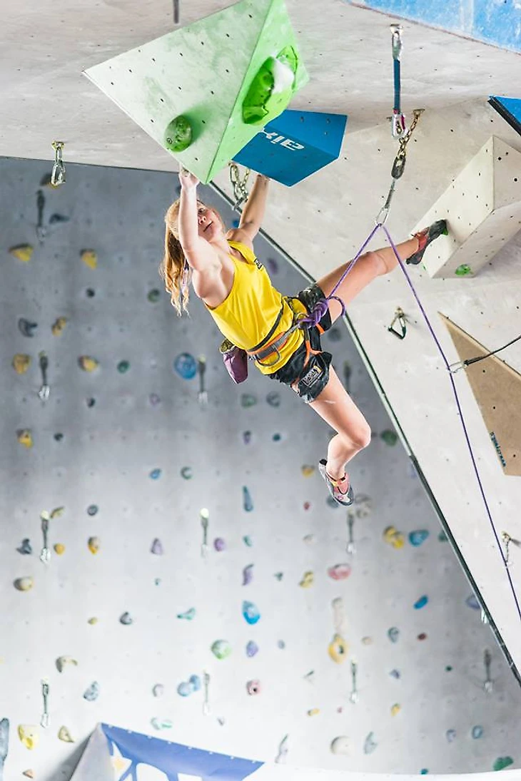 Jennifer Wood climbing