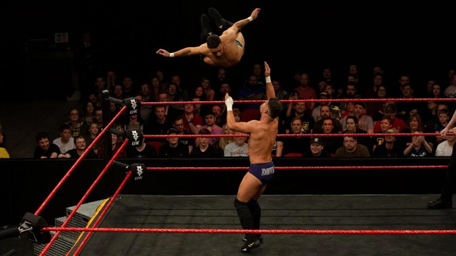 Обзор NXT UK 05.12.2019, изображение №4