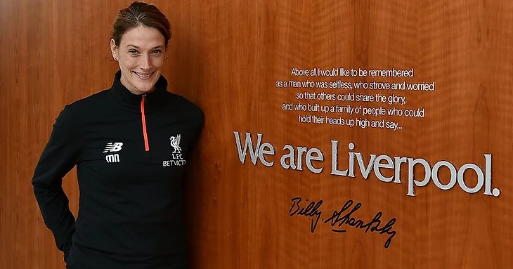 Мона Неммер