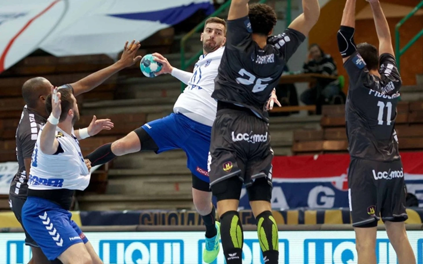 Лига чемпионов. Неудачники сигналят о разном: "Вардар" — на всплытие, "Загреб" — все глубже, изображение №4