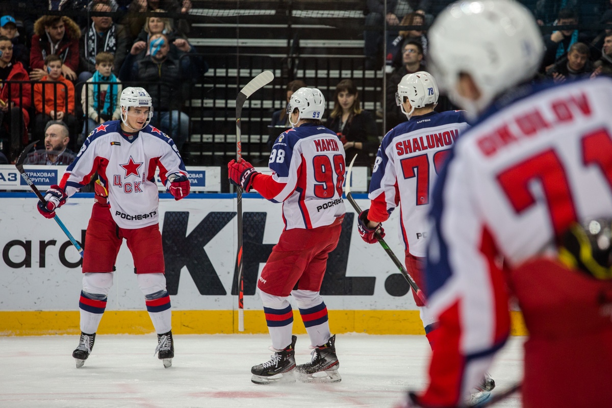 Красота от ЦСКА: Мамин обыгрывает соперников как в футболе, Шалунов забивает с разворота