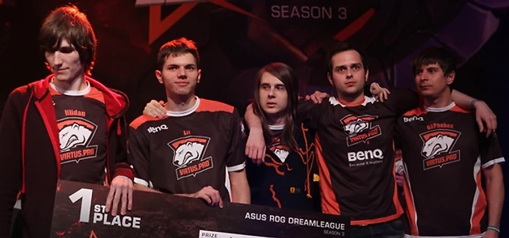 VP на Asus ROG DreamLeague S3