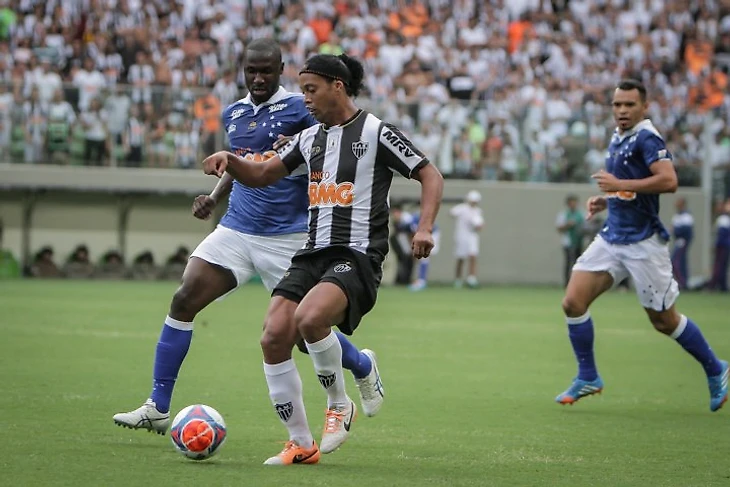 Атлетику Минейру vs Крузейру